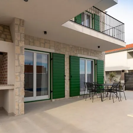 Vila Pietra Lucente