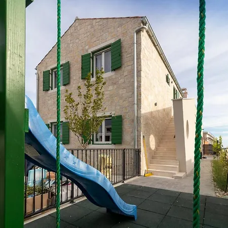 Pietra Lucente Privlaka (Zadar)