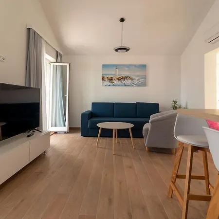 Vila Pietra Lucente *